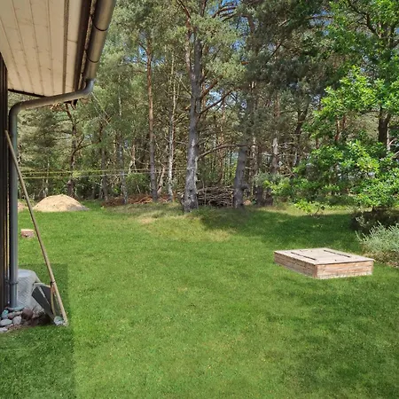 Aakirkeby With A Fireplace 01 Semesterbostad