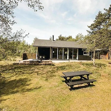 Semesterbostad Aakirkeby With A Fireplace 01 *